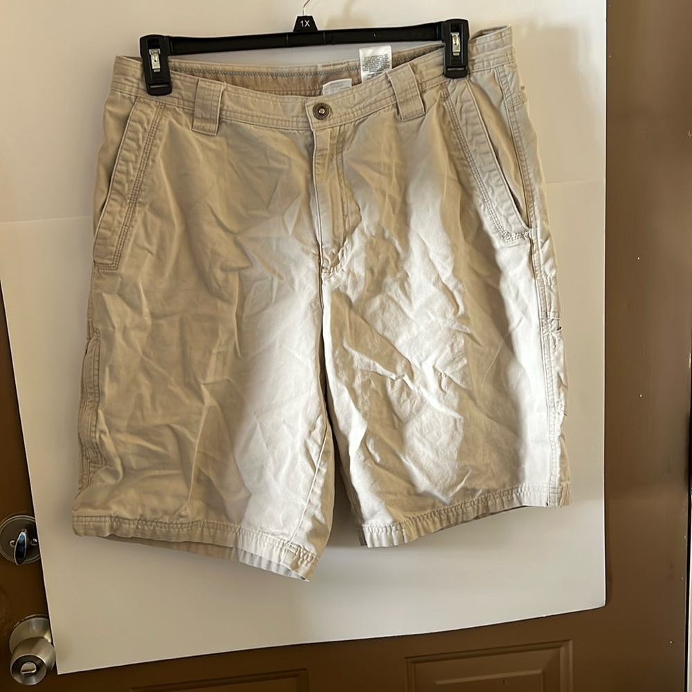 Columbia Mens Shorts 36w 11” length